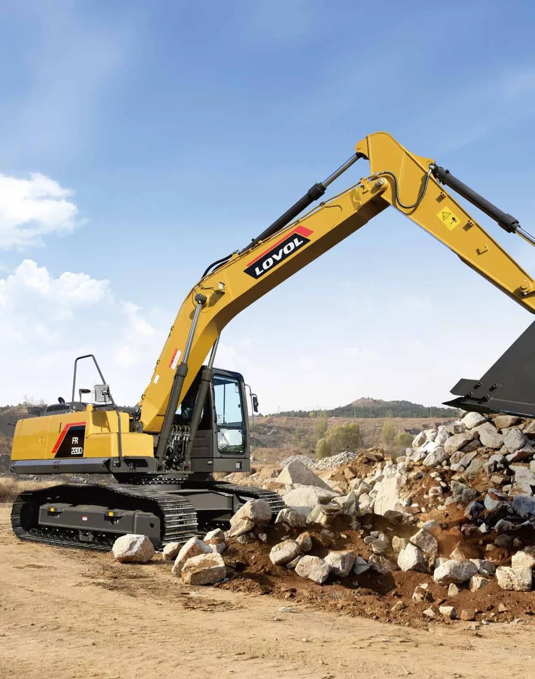 Crawler excavators — LOVOL FR215F series · Engine and working equipment by quotation.